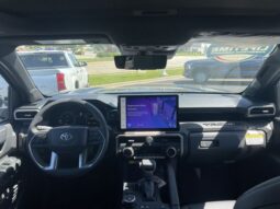 
 Toyota Tacoma full									
