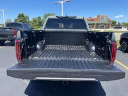 Toyota Tundra full