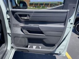 Toyota Tundra full