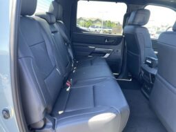 Toyota Tundra full