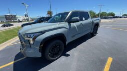 Toyota Tundra full