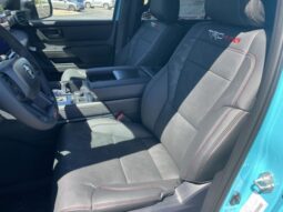 Toyota Sequoia full