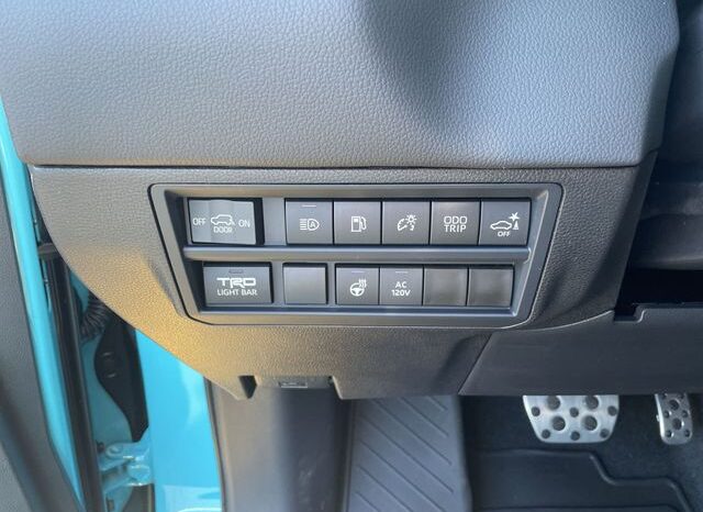 
 Toyota Sequoia full									