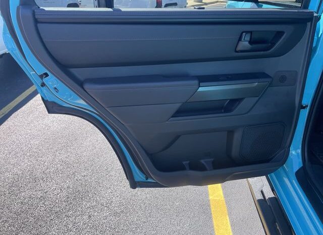 
 Toyota Sequoia full									