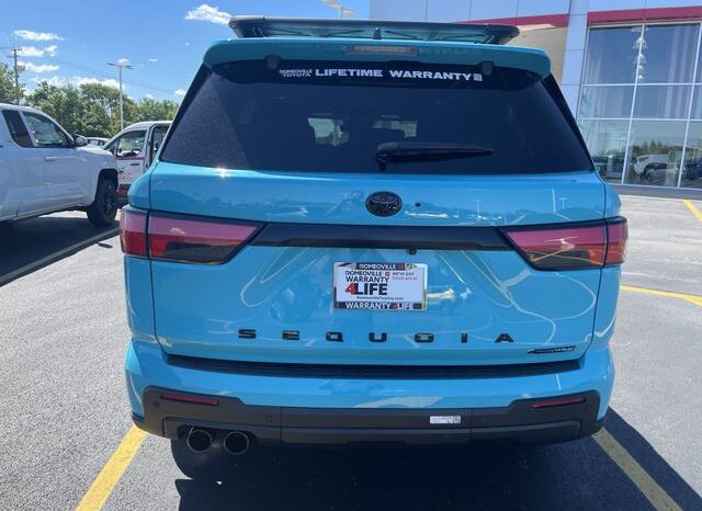 
 Toyota Sequoia full									