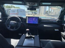 Toyota Sequoia full