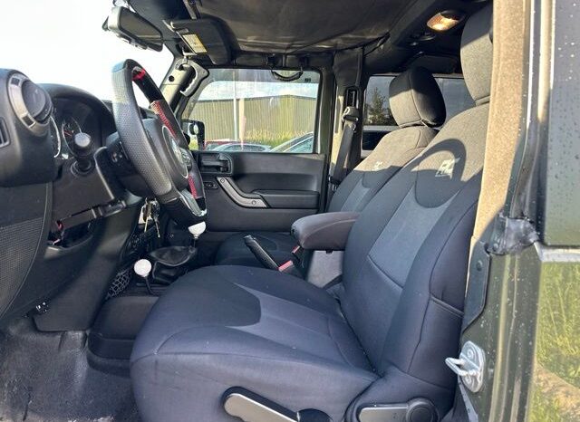 
 Jeep Wrangler full									