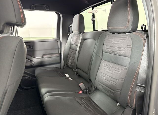 
 Nissan Frontier full									