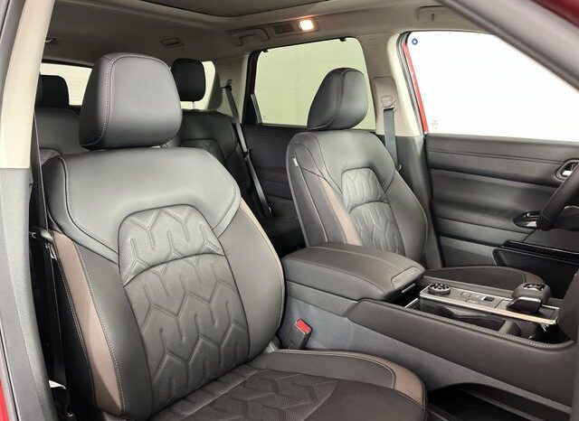
 Nissan Pathfinder full									