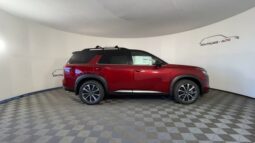 Nissan Pathfinder full