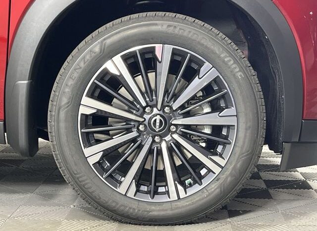 
 Nissan Pathfinder full									