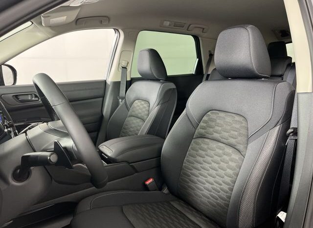 
 Nissan Pathfinder full									