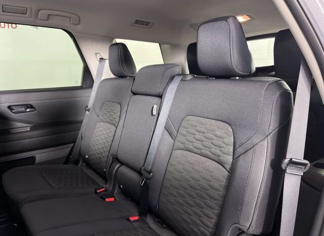 
 Nissan Pathfinder full									