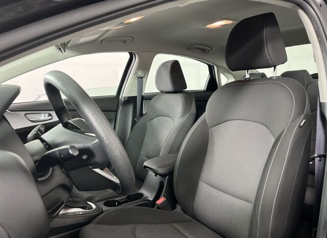 
 Kia Forte full									
