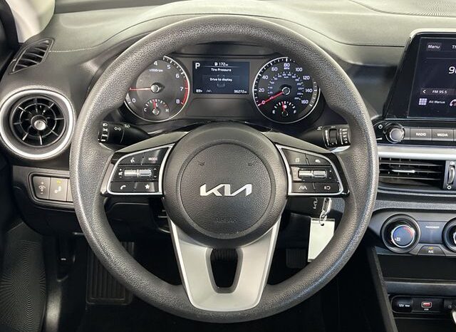 
 Kia Forte full									