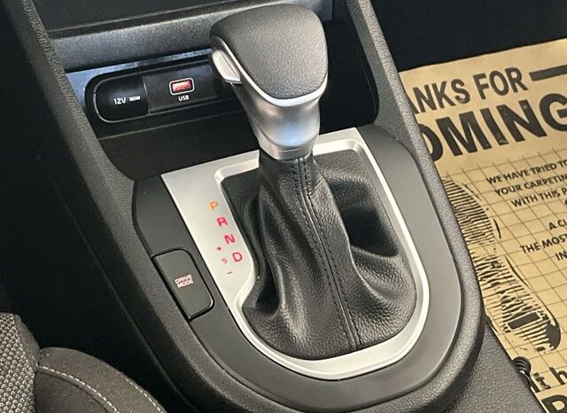 
 Kia Forte full									