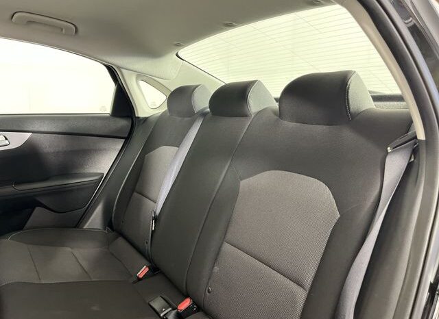 
 Kia Forte full									