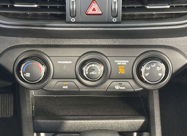 
 Kia Forte full									