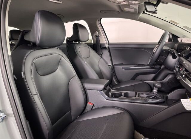 
 Kia K4 full									