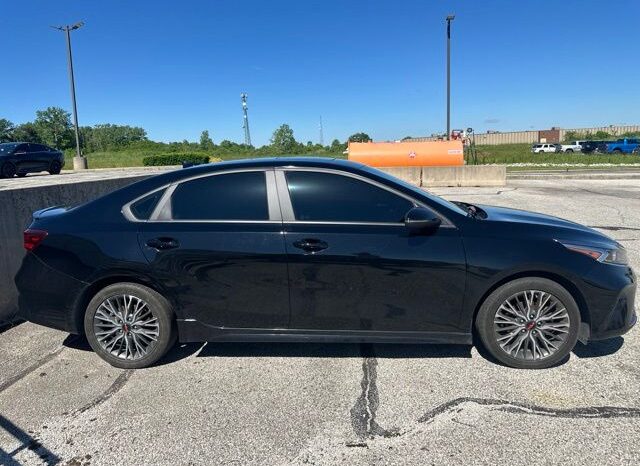 
 Kia Forte full									
