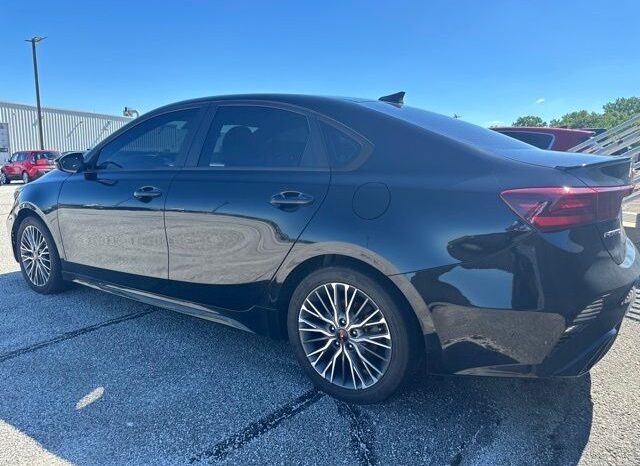 
 Kia Forte full									