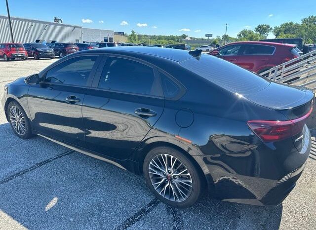 
 Kia Forte full									