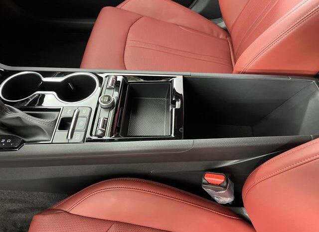 
 Kia K5 full									