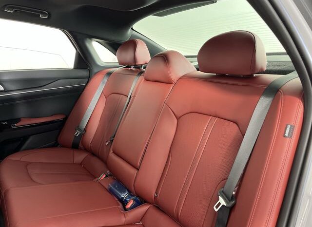 
 Kia K5 full									