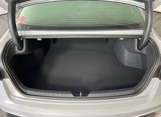 
 Kia K5 full									