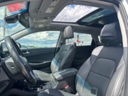 
 Hyundai Tucson full									