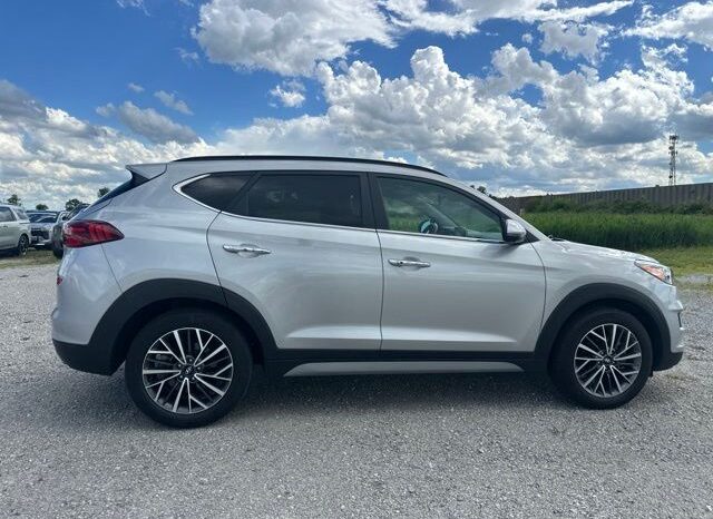 
 Hyundai Tucson full									
