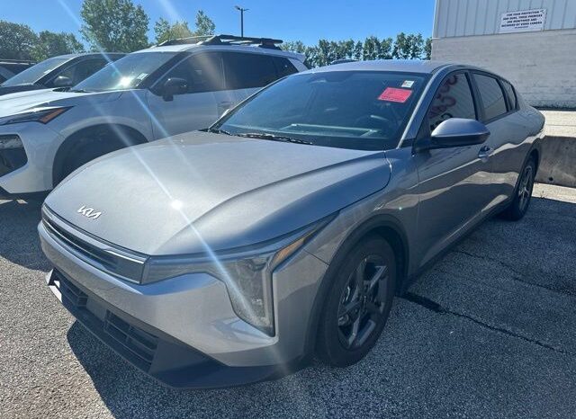 
 Kia K4 full									