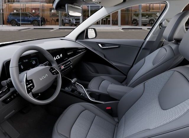 
 Kia Niro full									