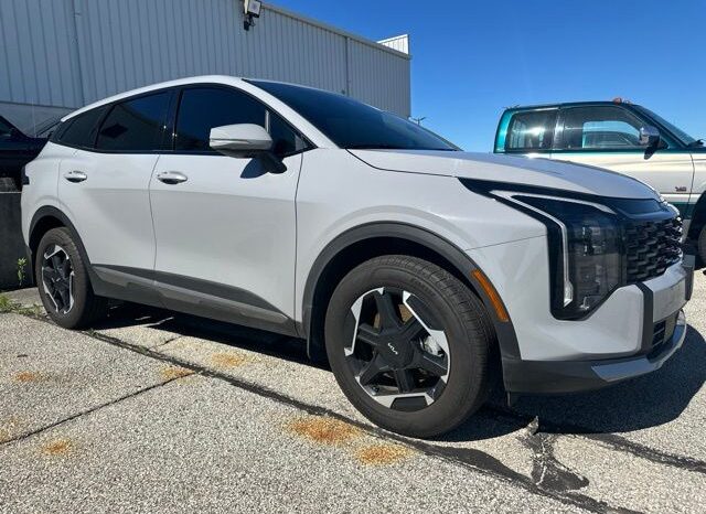 
 Kia Sportage Hybrid full									