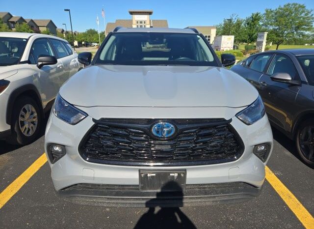 
 Toyota Highlander Hybrid full									