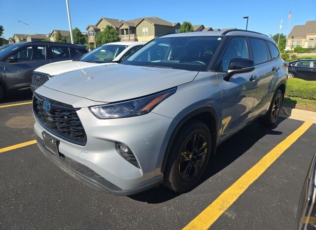 
 Toyota Highlander Hybrid full									