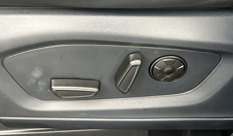 
 Ford Explorer full									