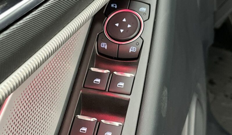 
 Ford Explorer full									