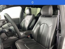 
 Chrysler Pacifica full									
