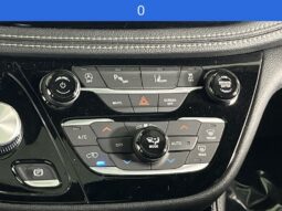 
 Chrysler Pacifica full									
