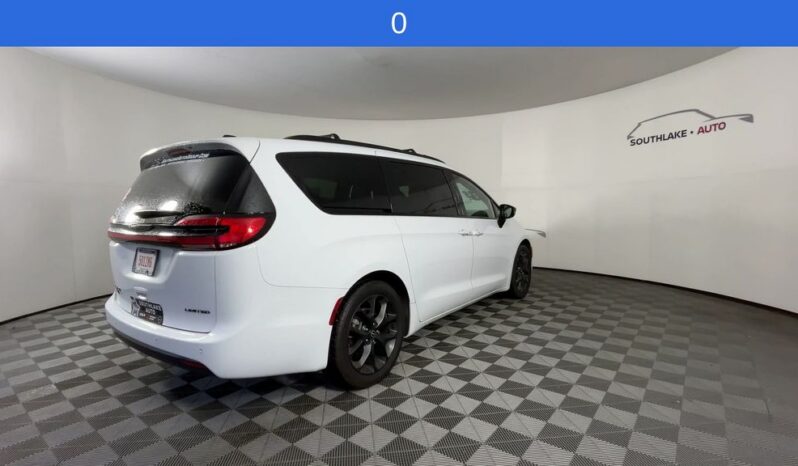 
 Chrysler Pacifica full									