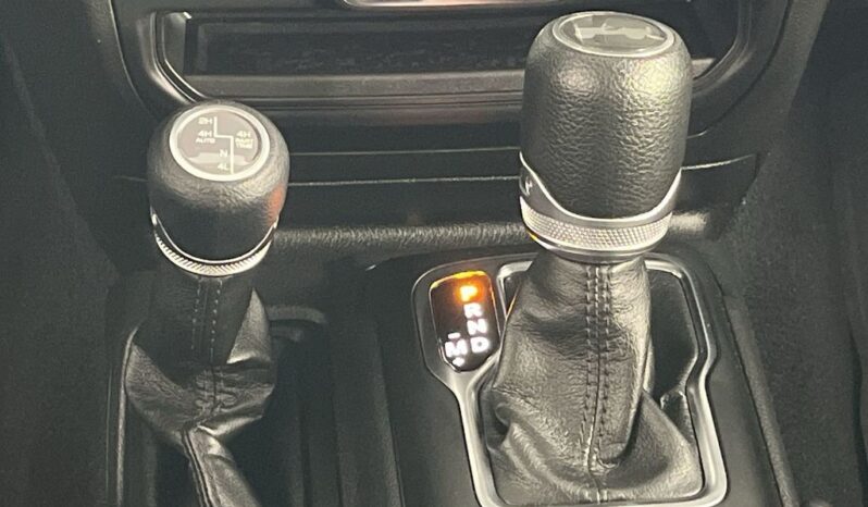 
 Jeep Wrangler full									