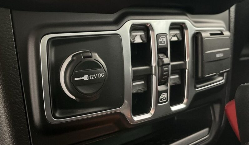 
 Jeep Wrangler full									