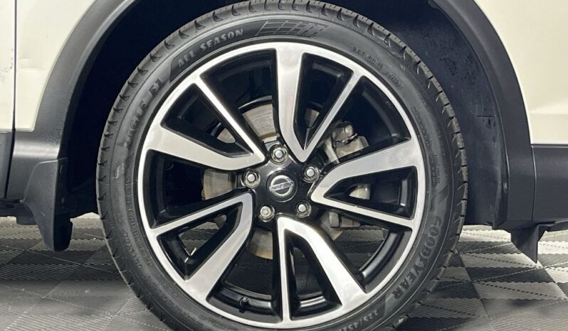 
 Nissan Rogue Sport full									