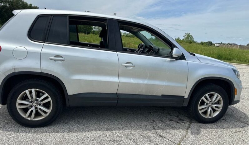 
 Volkswagen Tiguan full									