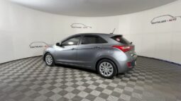 
 Hyundai Elantra GT full									