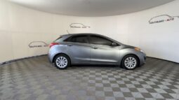 
 Hyundai Elantra GT full									