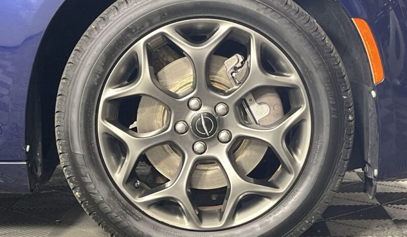 
 Chrysler 300 full									