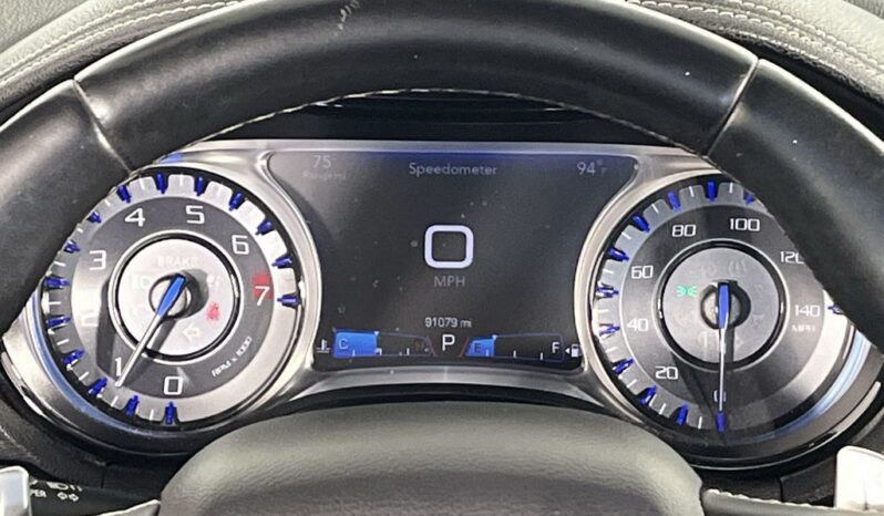 
 Chrysler 300 full									
