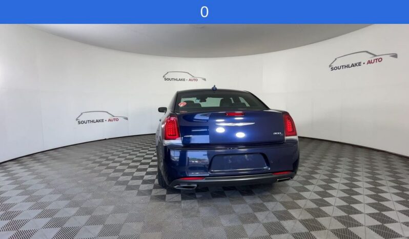 
 Chrysler 300 full									